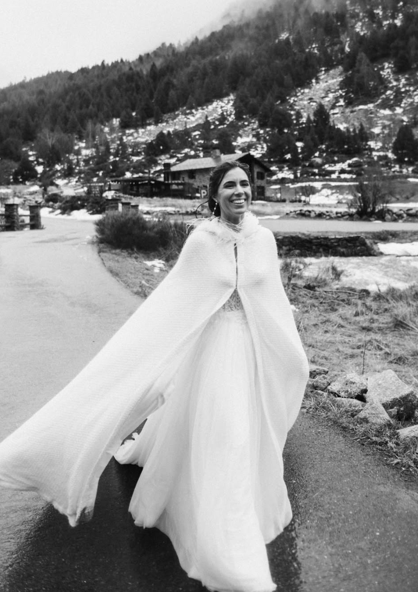 Vestido de novia con flores de Sophie et Voilá