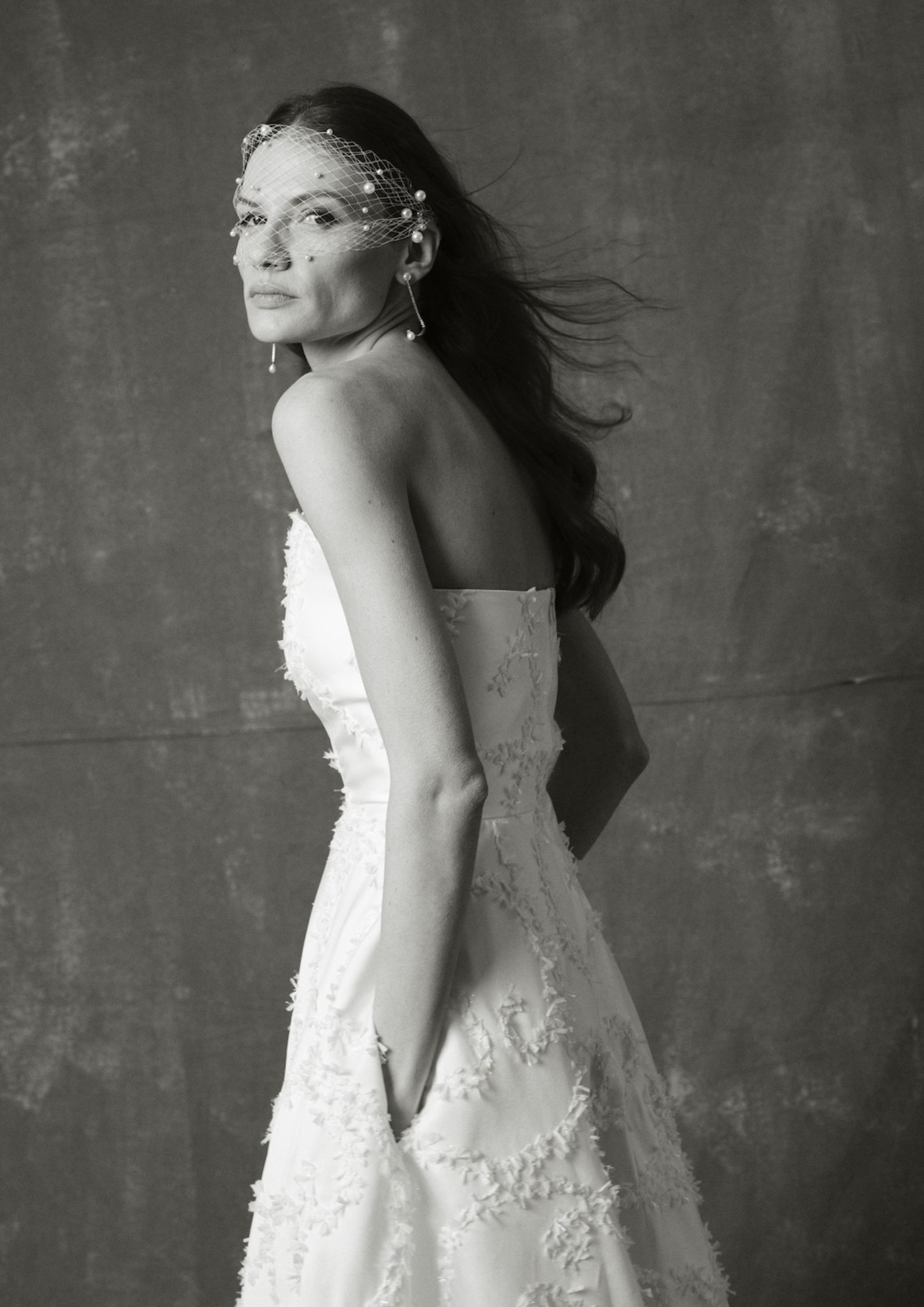 Vestido de novia con flores de Sophie et Voilá
