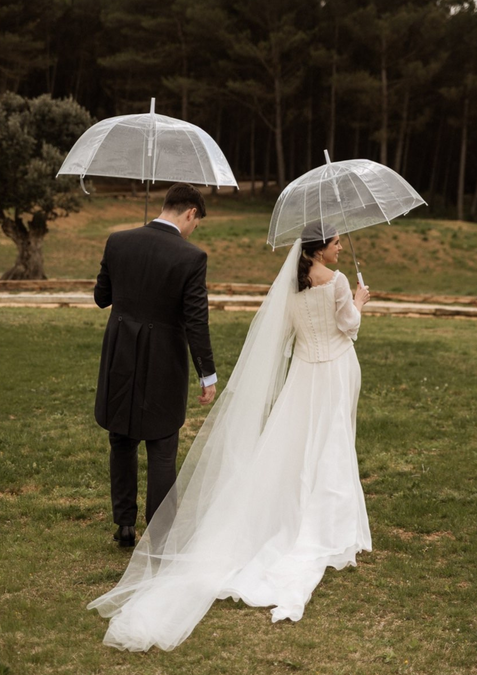 Vestido de novia con flores de Sophie et Voilá