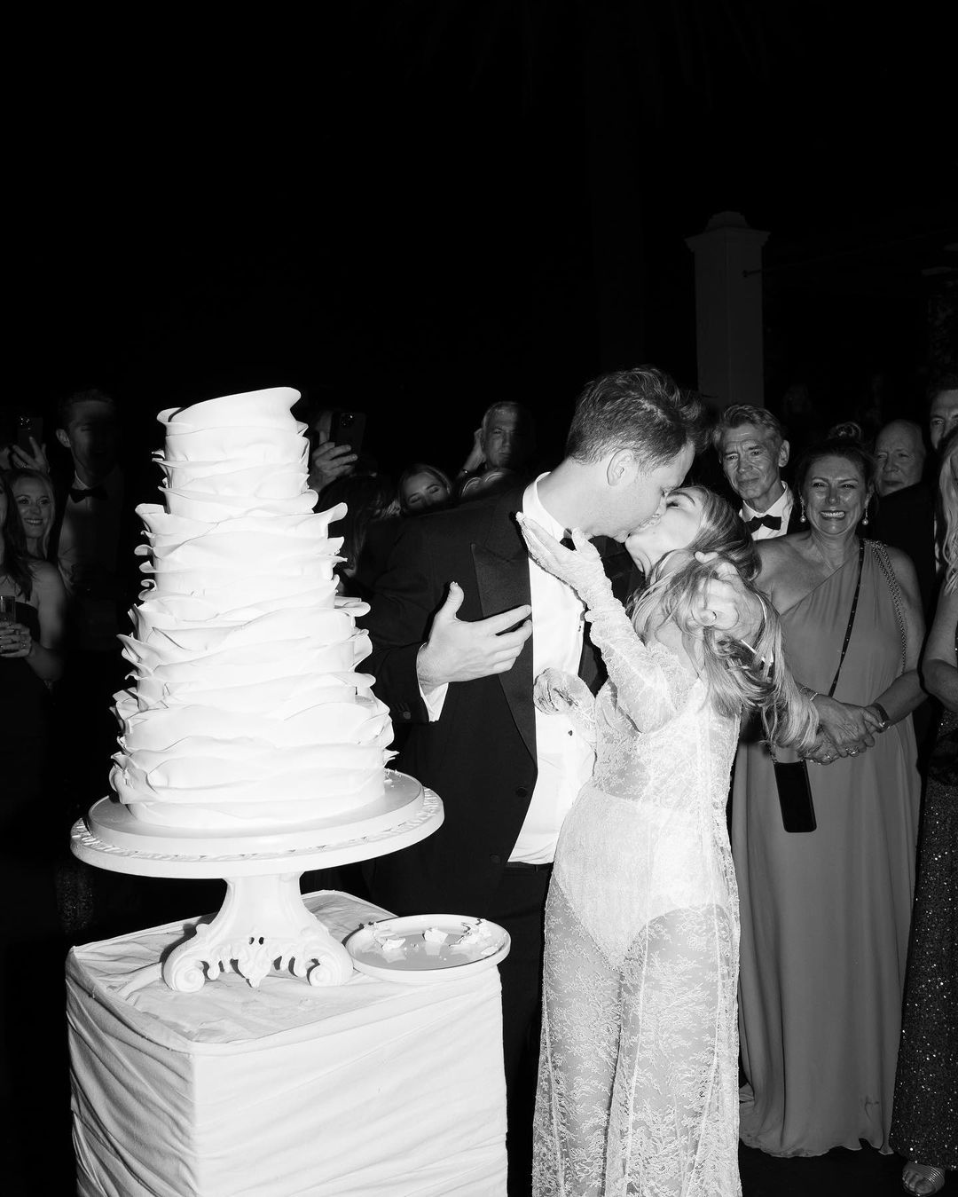 Vestido de novia con flores de Sophie et Voilá