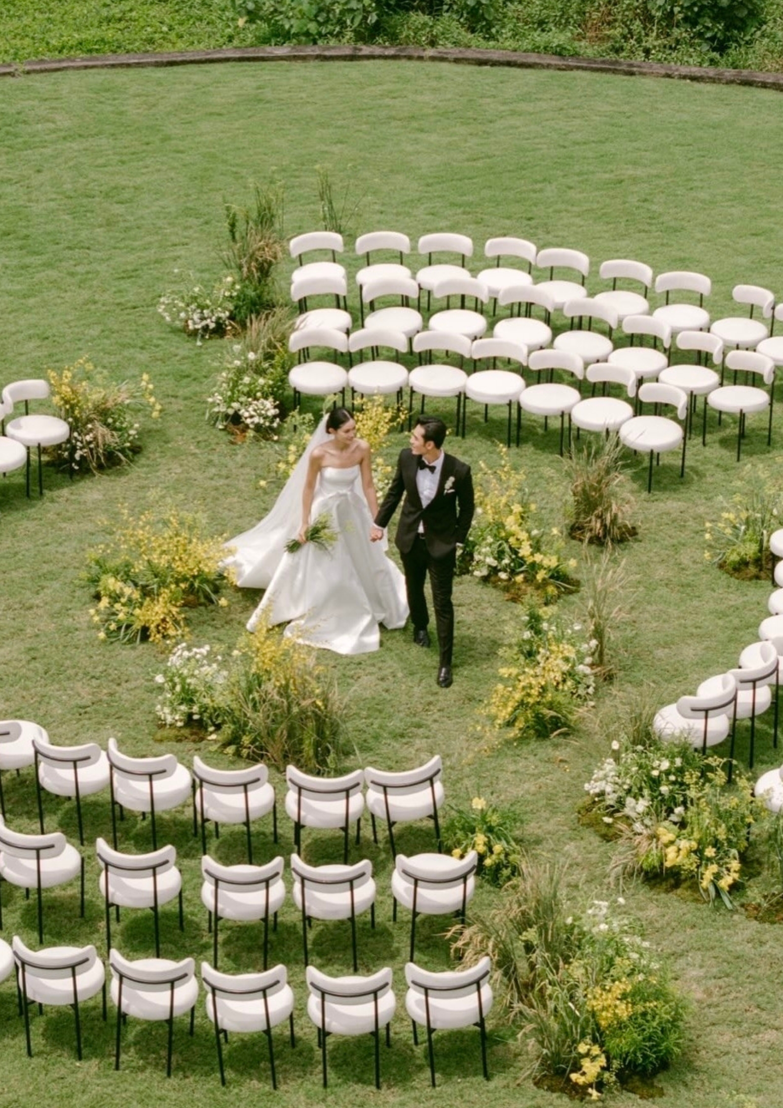 Vestido de novia con flores de Sophie et Voilá