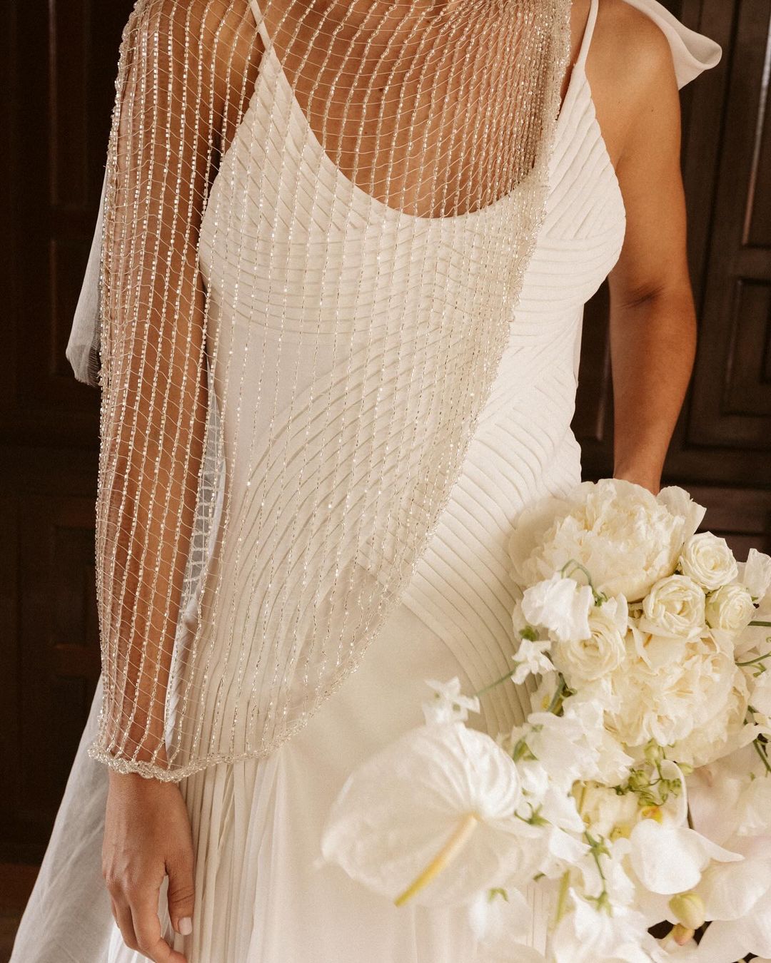 Vestido de novia con flores de Sophie et Voilá