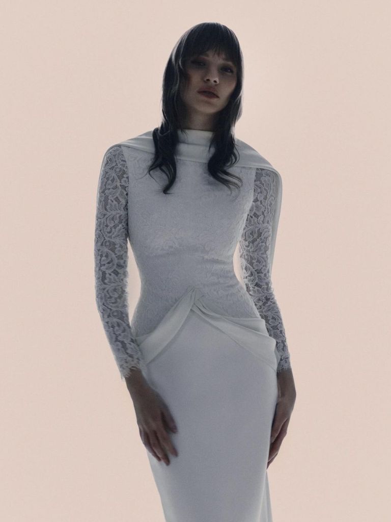 Vestido de novia con flores de Sophie et Voilá
