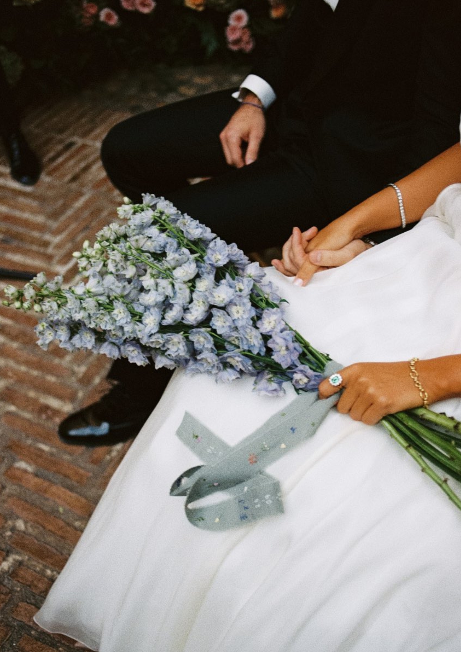 Vestido de novia con flores de Sophie et Voilá