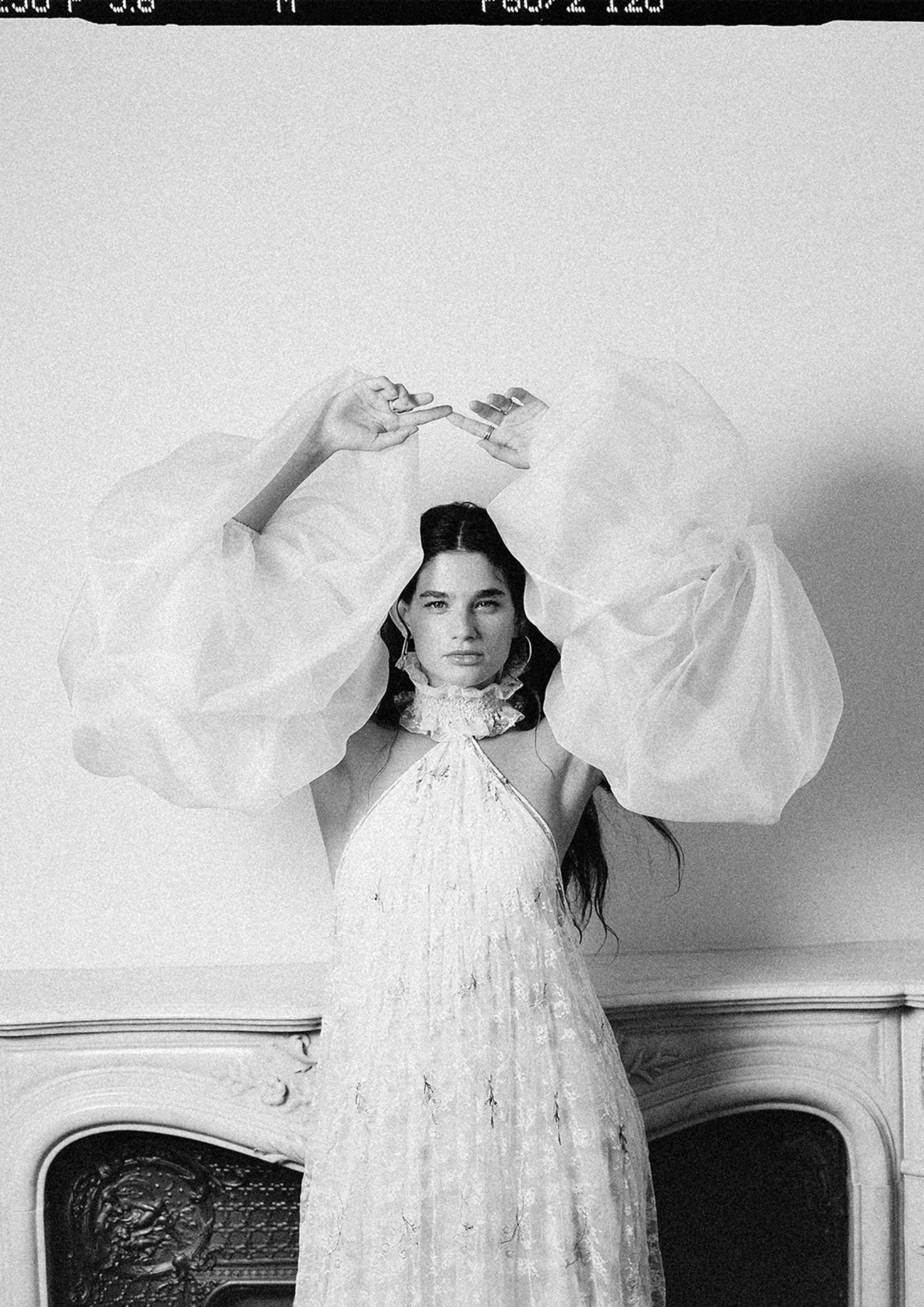 Vestido de novia con flores de Sophie et Voilá