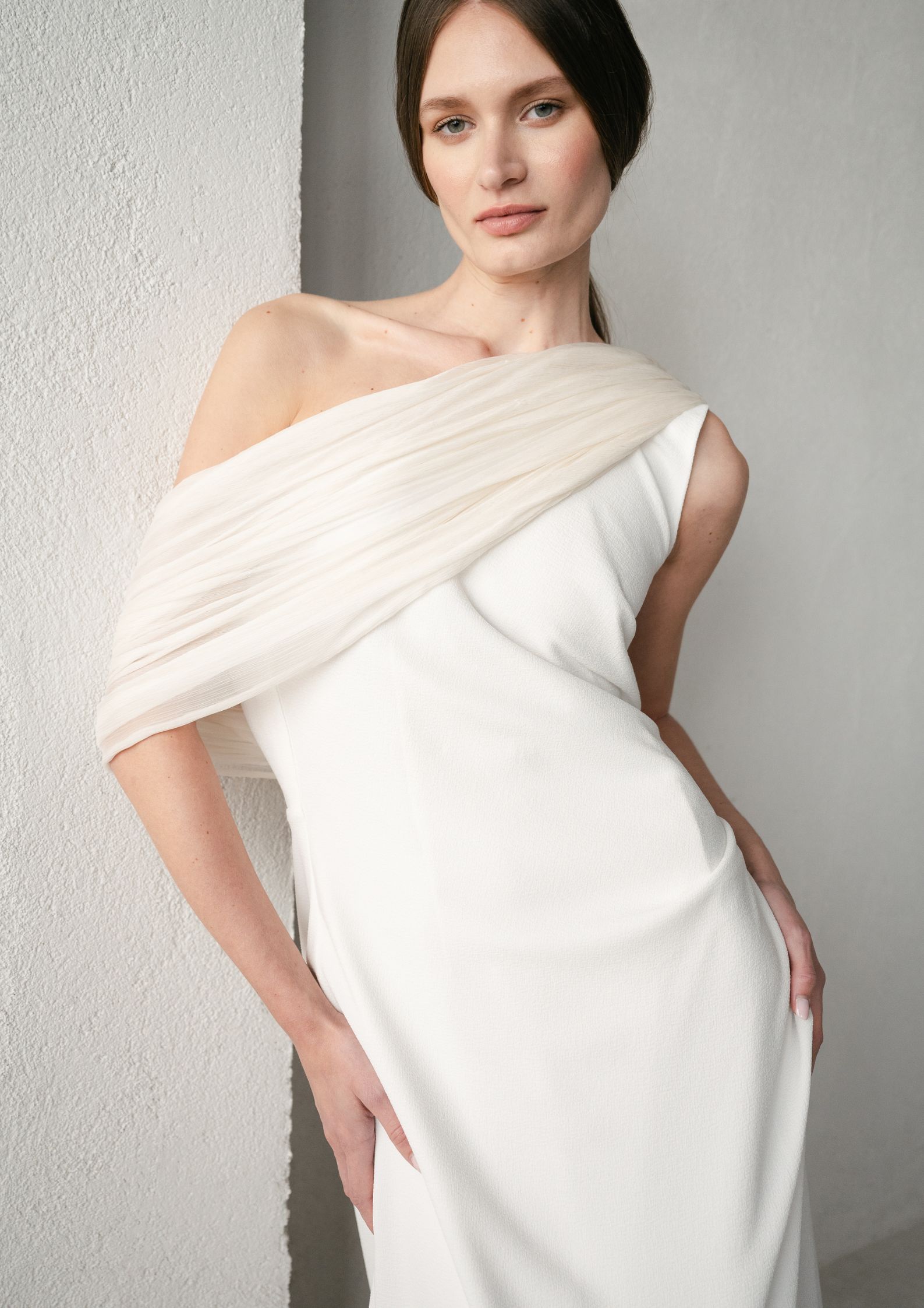 Vestido de novia con flores de Sophie et Voilá