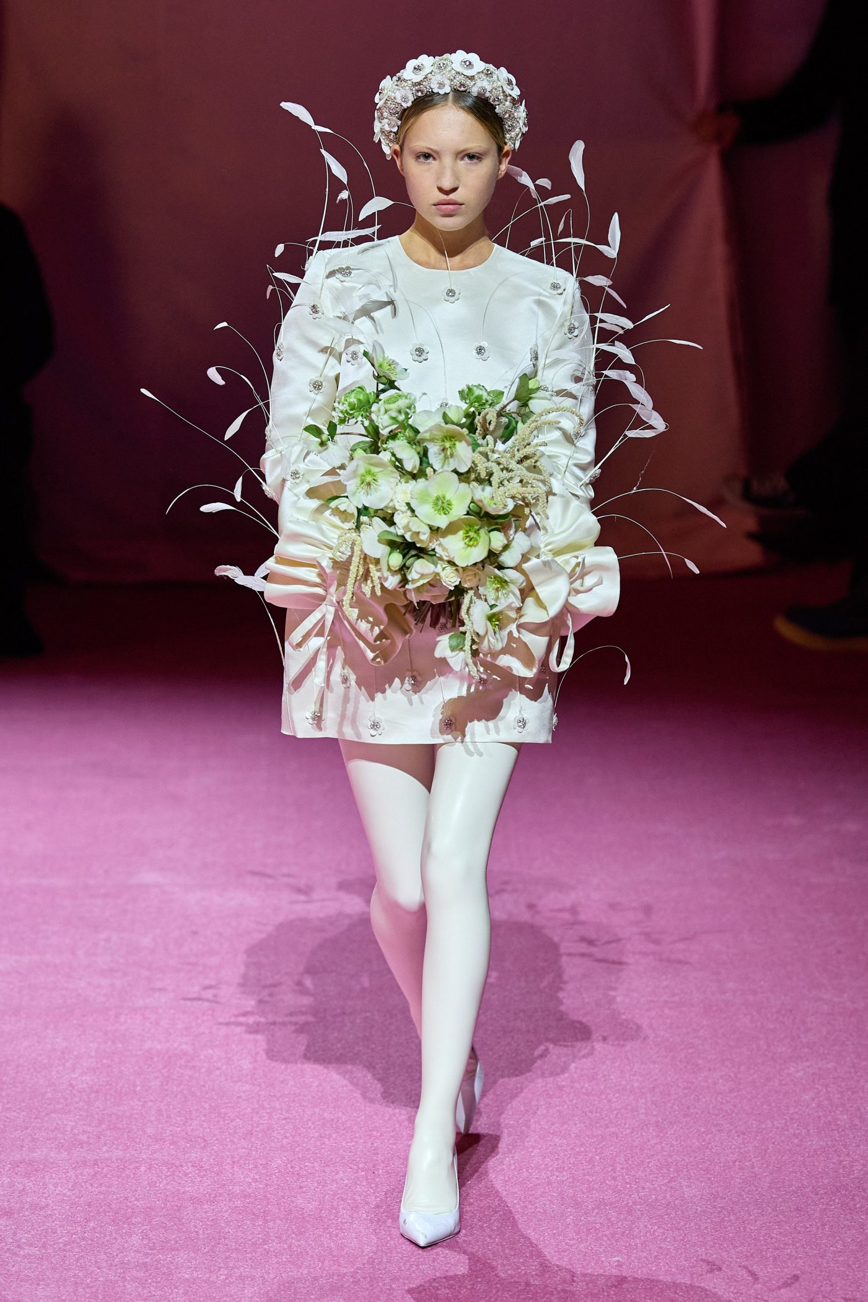 Vestido de novia con flores de Sophie et Voilá