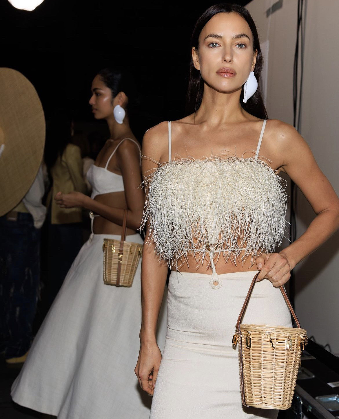 Vestido de novia con flores de Sophie et Voilá